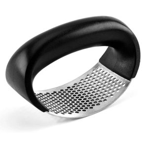 GarlicSmasher, presă pentru usturoi sau ghimbir